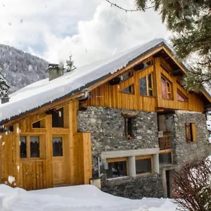  Chalet Le Petit Saint Bernard