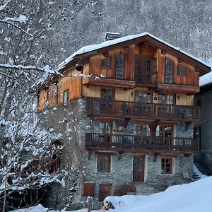 Chalet Altus